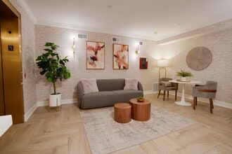 1781 Tudor Ln in Northbrook, IL - Building Photo - Building Photo