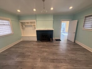 396 N Mentor Ave, Unit 396 in Pasadena, CA - Foto de edificio - Building Photo