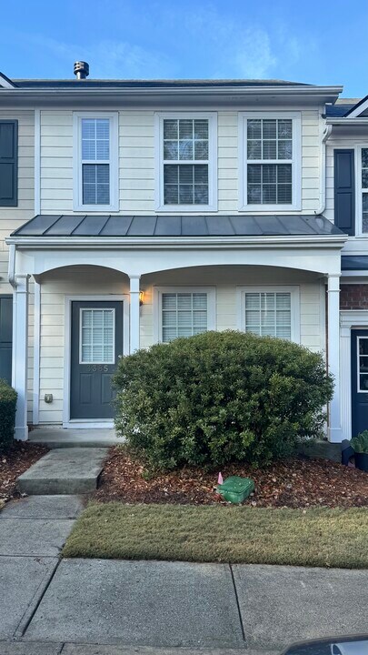 3385 Hidden Cove Cir in Peachtree Corners, GA - Building Photo