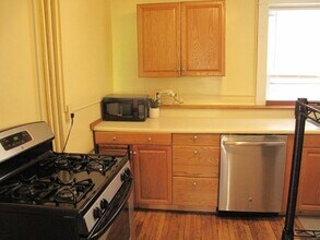 107 Dryden Rd, Unit 2 in Ithaca, NY - Foto de edificio - Building Photo