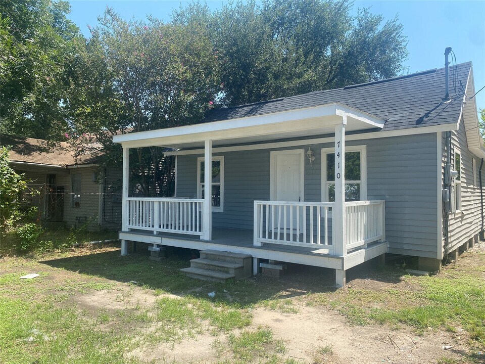 7410 Longview St in Houston, TX - Building Photo