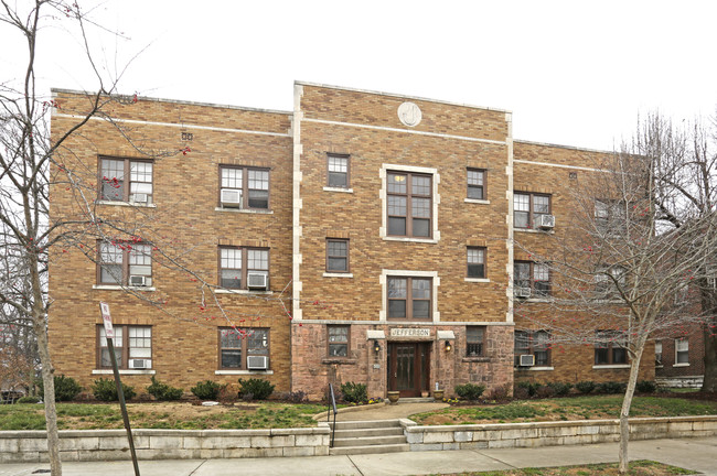 Jefferson Apartments in Chattanooga, TN - Building Photo - Building Photo