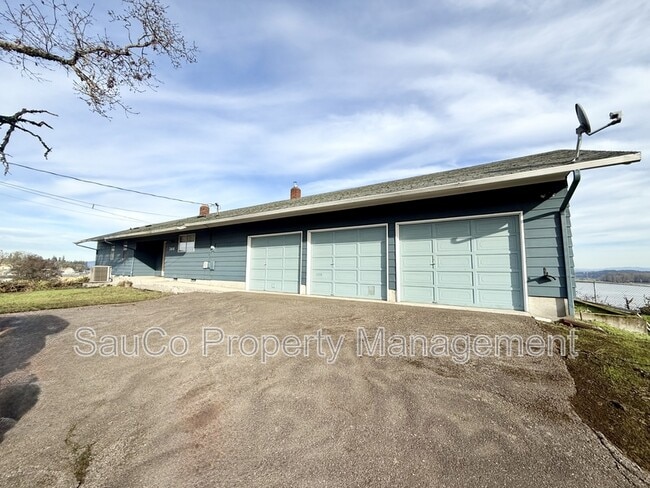 property at 344 S 2nd St