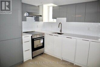 1274 Sweetfern Cres in Milton, ON - Building Photo - Building Photo