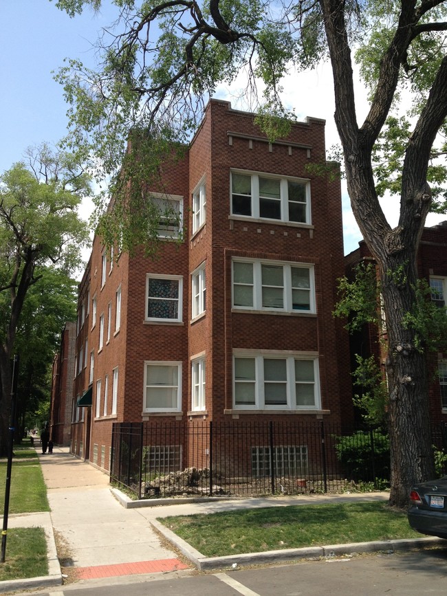 3104 W Ainslie St in Chicago, IL - Building Photo - Building Photo