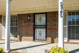 2842 Brooklane Dr in Hueytown, AL - Building Photo - Building Photo