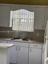 9470 SW 79th St in Miami, FL - Building Photo - Building Photo