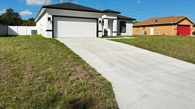 17046 SW 44th Cir in Ocala, FL - Building Photo - Building Photo