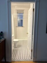 68 Phillips St, Unit 68 phillips in Boston, MA - Building Photo - Building Photo