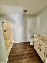 4939 Flamingo Ln in Ridge Manor, FL - Building Photo - Building Photo