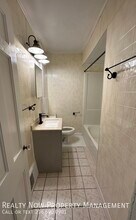 5063 Thomas St in Maple Heights, OH - Foto de edificio - Building Photo