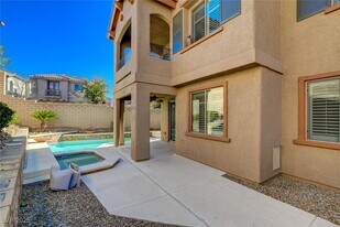 11832 W Barcinas Ln in Las Vegas, NV - Building Photo