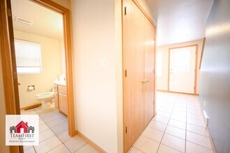 2135 S Broadway in Green Bay, WI - Building Photo - Building Photo