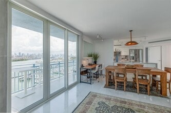 90 Alton Rd in Miami Beach, FL - Building Photo - Building Photo