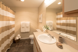 Kenwood in Walla Walla, WA - Building Photo - Interior Photo