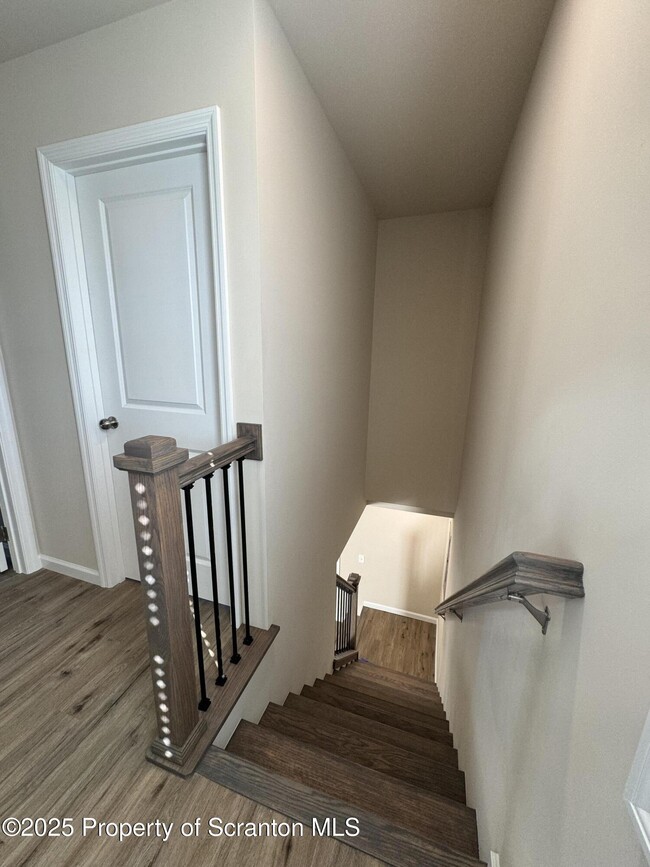 1112 Howell St in Archbald, PA - Building Photo - Building Photo