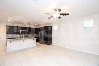 3802 East Stiles Lane in Gilbert, AZ - Building Photo - Building Photo