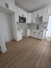 2304 W Huntingdon St in Philadelphia, PA - Building Photo - Building Photo