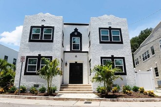 SOHO Hyde Park South Tampa 4 Unit in Tampa, FL - Building Photo - Building Photo