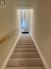 70 Knotsberry Cir in Brampton, ON - Building Photo - Building Photo