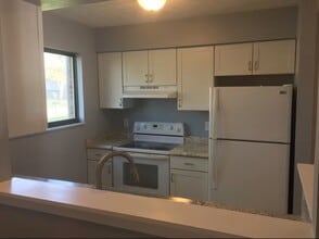 7767 Betsy Ross Cir in Dayton, OH - Building Photo - Building Photo