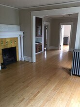 2105 E Kenwood Blvd in Milwaukee, WI - Building Photo - Building Photo