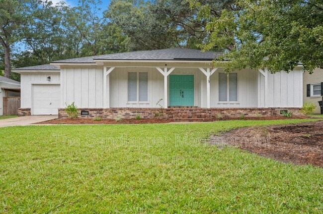 property at 827 O'Sullivan Dr