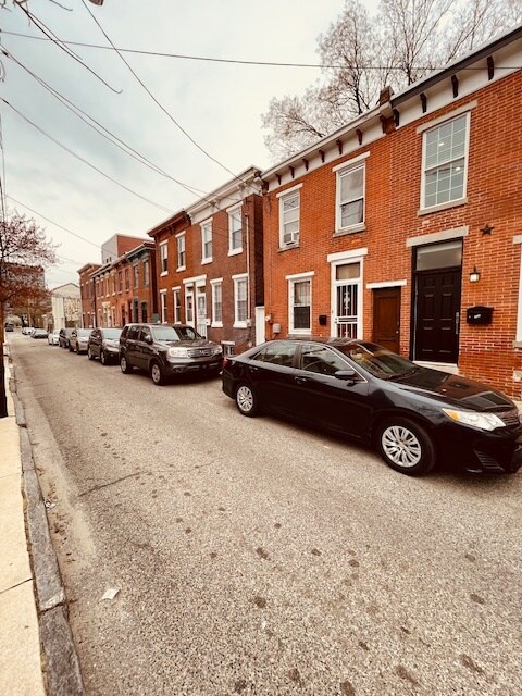 344 N Sloan St in Philadelphia, PA - Building Photo - Building Photo