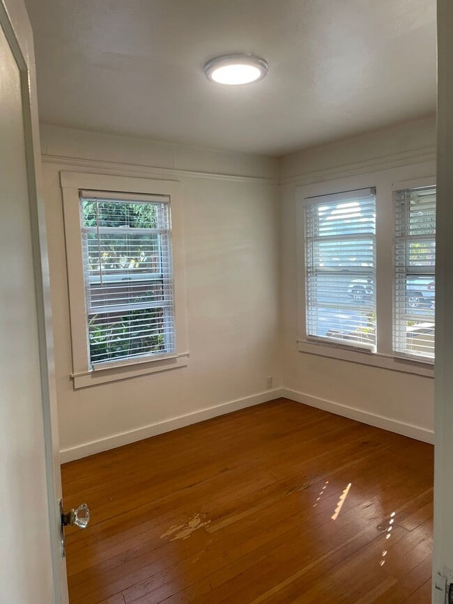 property at 371 Park Ave