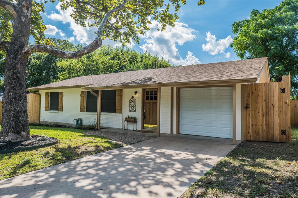 9014 Slayton Dr in Austin, TX - Building Photo