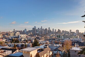 Aqua Terrazza Apartments in Seattle, WA - Foto de edificio - Interior Photo