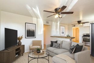 3543 W Grant St in Phoenix, AZ - Building Photo