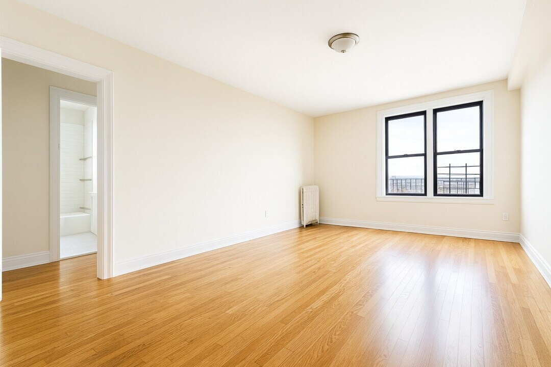 500 W 140th St in New York, NY - Building Photo