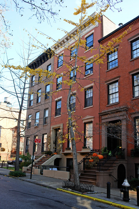 273 Hicks St in Brooklyn, NY - Building Photo