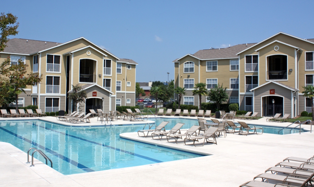 Freedom's Landing in Statesboro, GA - Building Photo