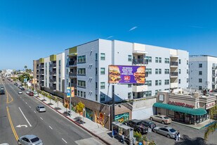 City Heights Plaza Del Sol in San Diego, CA - Building Photo
