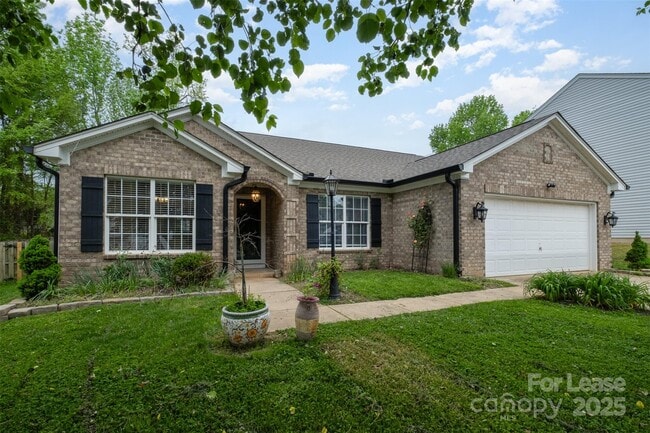 8424 Angwin Pl in Charlotte, NC - Building Photo - Building Photo