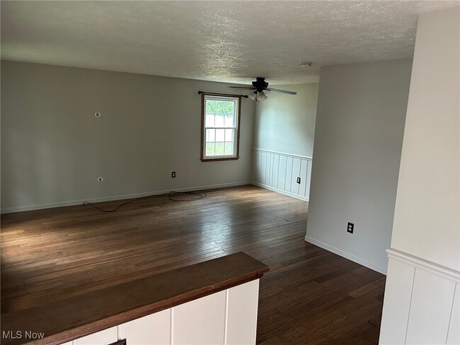 5071 Echoglenn St NW in North Canton, OH - Building Photo - Building Photo