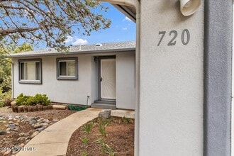 720 John Dr in Prescott, AZ - Building Photo - Building Photo