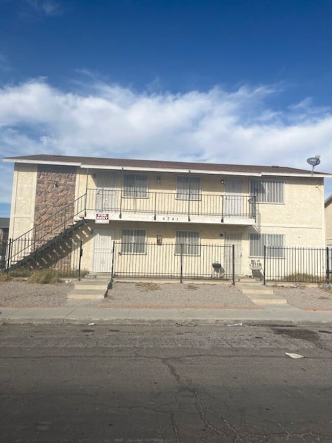 property at 4741 Corsaire Ave