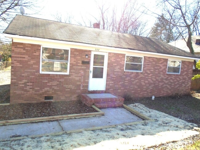property at 322 N Hoskins Rd