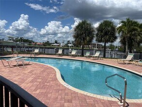 1340 Rock Dove Ct in Punta Gorda, FL - Building Photo - Building Photo