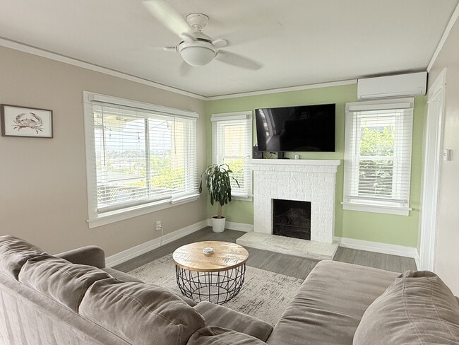 1329 Gertrude St in San Diego, CA - Building Photo - Building Photo