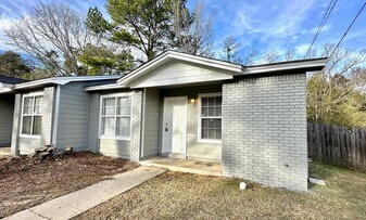 2938 Greenon Ln in Tallahassee, FL - Building Photo