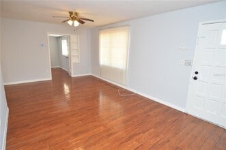 146 Orange Ave N in St. Petersburg, FL - Building Photo - Building Photo