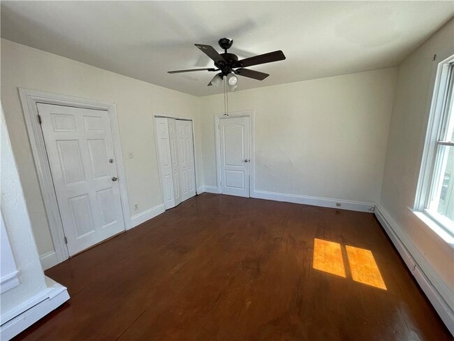 124 East St in Woonsocket, RI - Building Photo - Building Photo