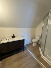 2239 Burnet Ave in Cincinnati, OH - Building Photo - Building Photo
