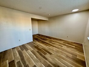 1701 S West End St in Springdale, AR - Building Photo - Building Photo