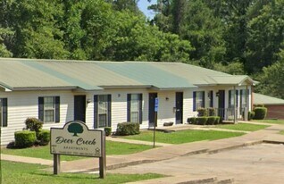 1015 Whiskey Run Rd in Camden, AL - Building Photo