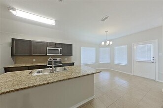 6800 Turtle Stream Dr in Fort Worth, TX - Building Photo - Building Photo